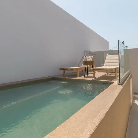 Ostria Vento Πανσιόν 4*
