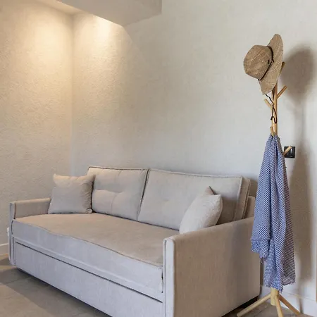 Ostria Vento Pensionat Pollonia