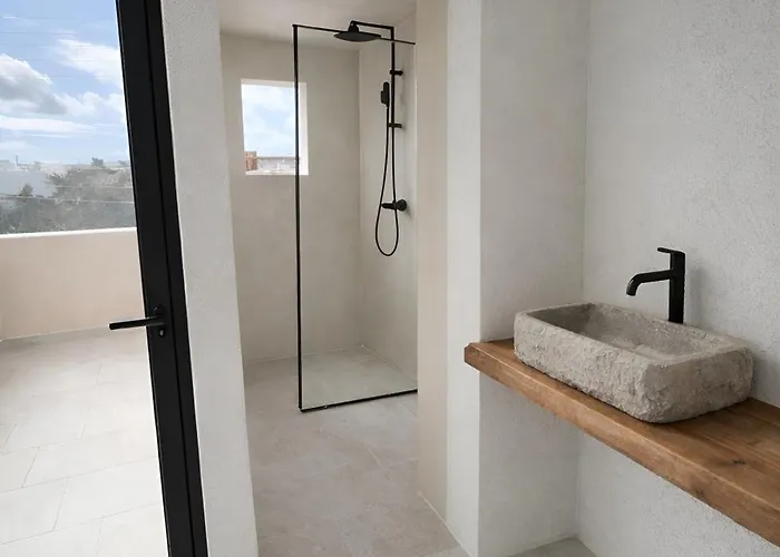 Pensionat Ostria Vento Pollonia